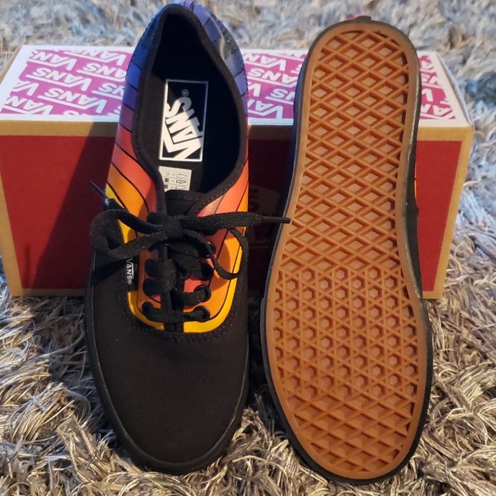 Shoes - Picture 2 of 2